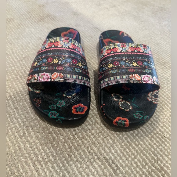 Johnny Was Floral Slide Sandals - Picture 2 of 4